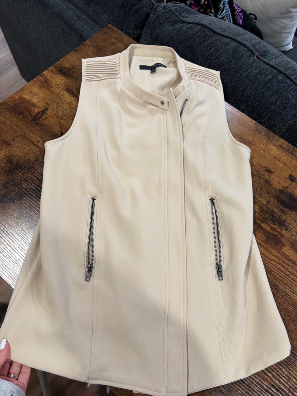 Harvé Benard Cream Sleeveless Vest Top